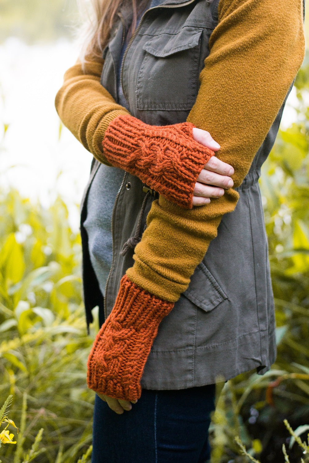 The Aspen Mittens - chunky cable fingerless mitten knitting pattern