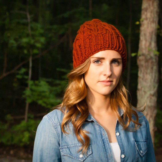 slouchy cable beanie knitting pattern