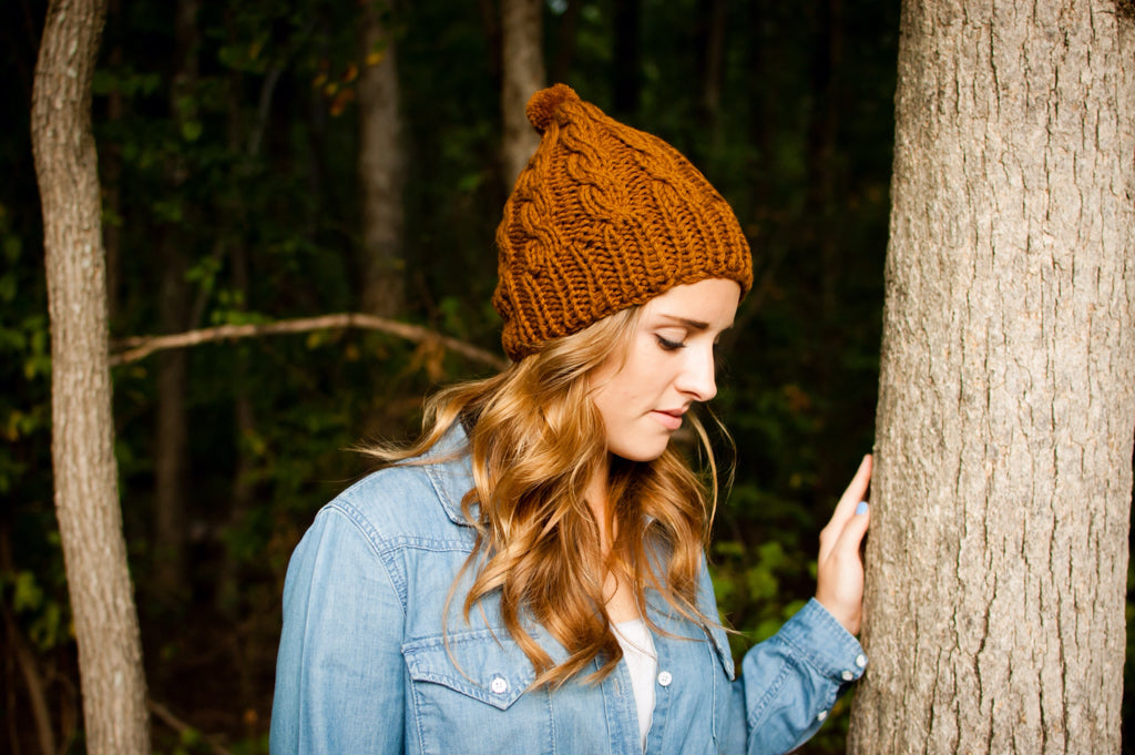 slouchy cable beanie knitting pattern