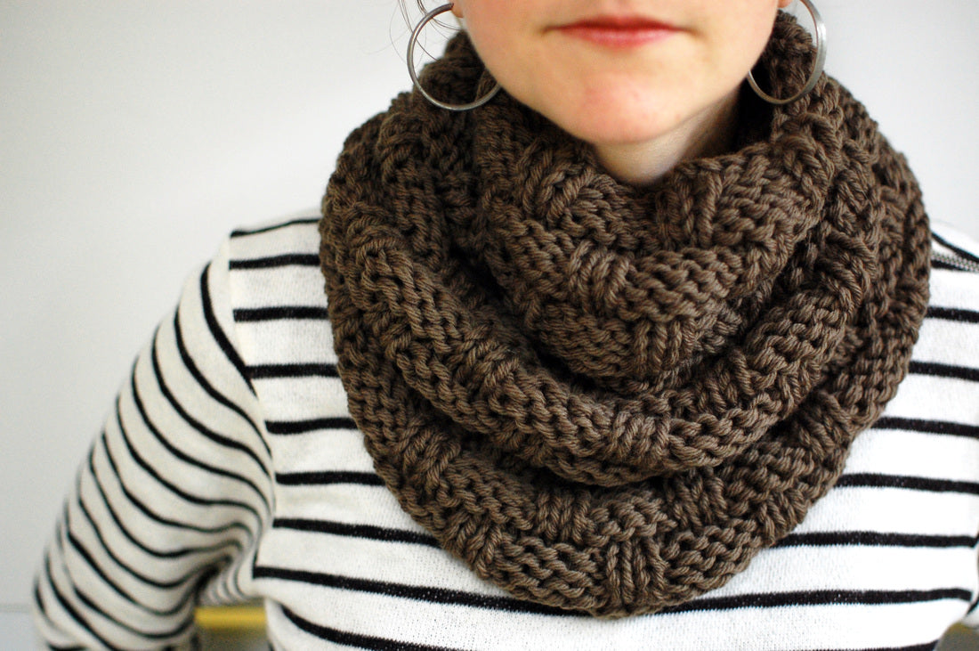 infinity scarf knitting pattern with basket weave texture