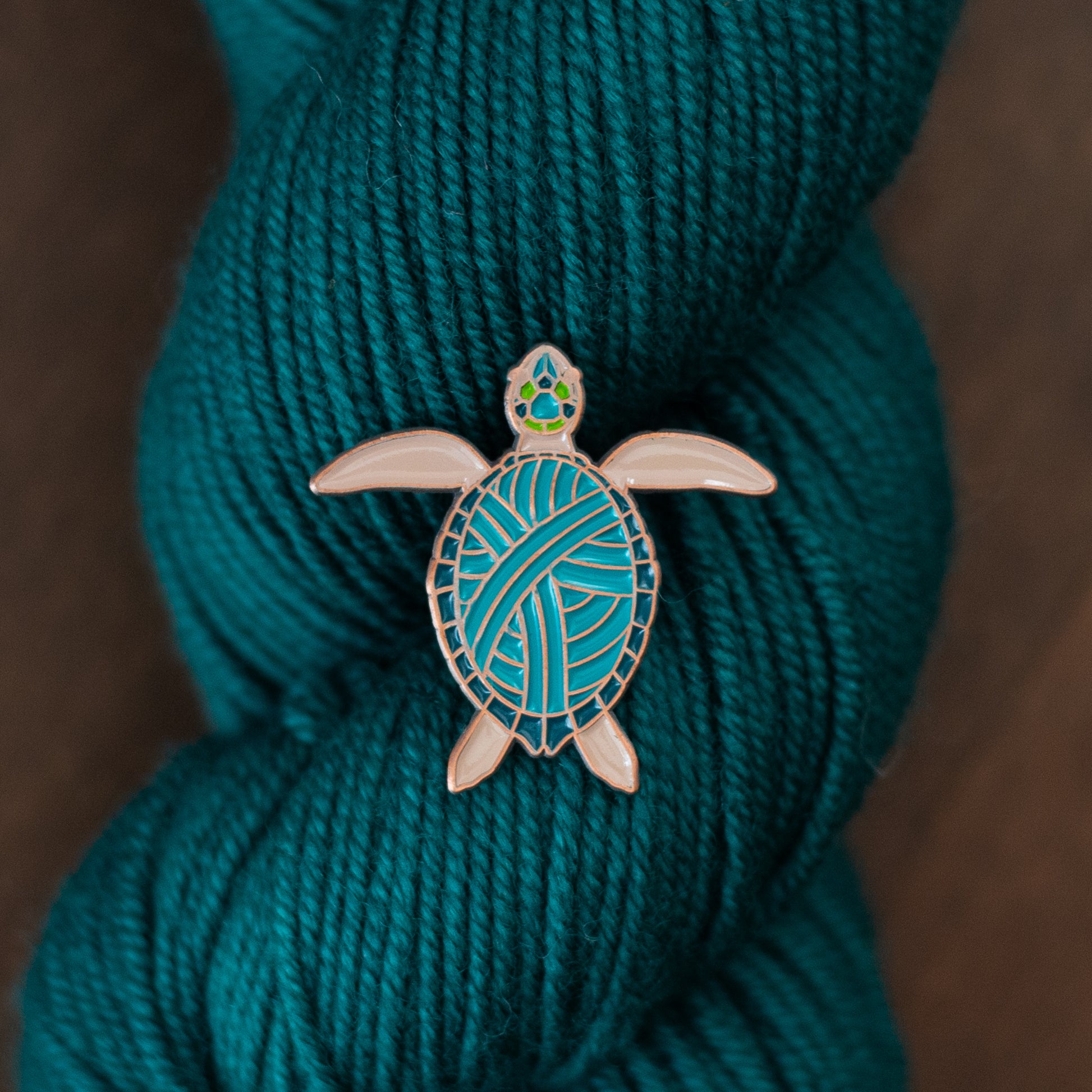 Sea Turtle Enamel Pin